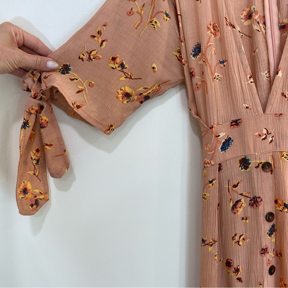 Faithful The Brand Nina Mini Dress Floral‎ - Picture 11 of 15